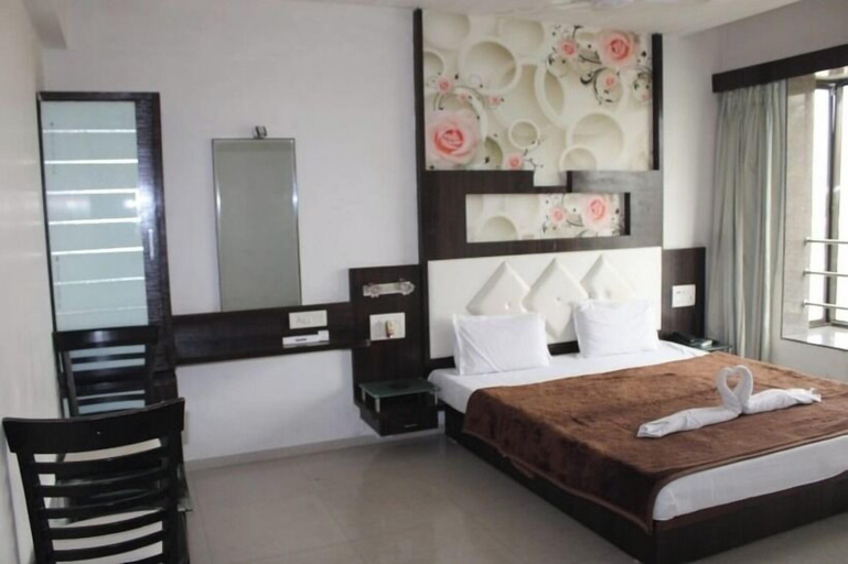 Others 5, Hotel Saffron, Navsari
