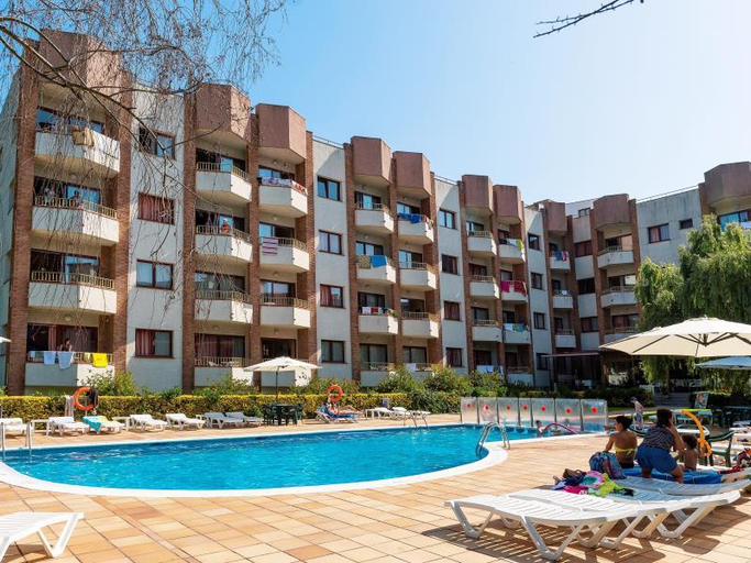 Others 4, Aparthotel Las Mariposas, Girona