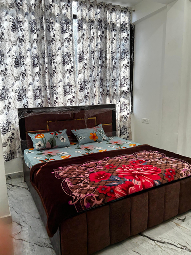 Bedroom 5, Hotel Shri Prabhu Dham Vrindavan, Mathura