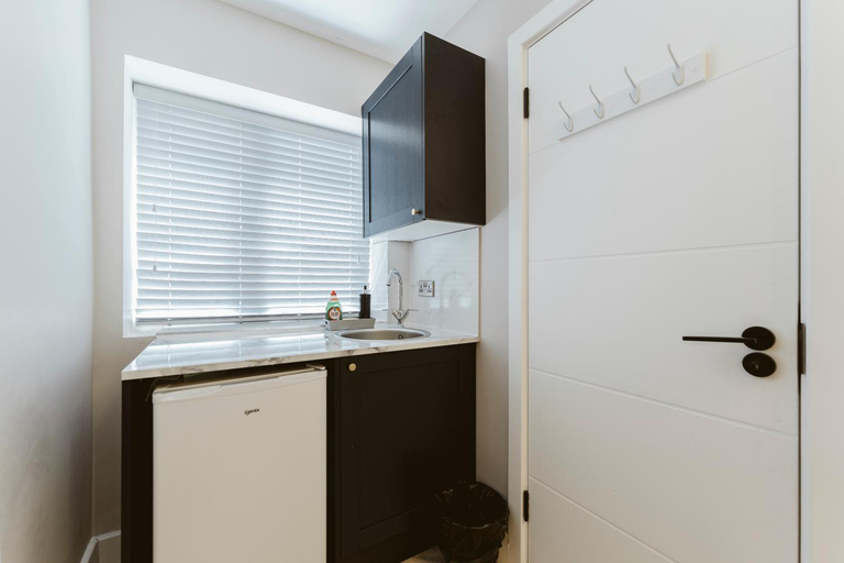 Others 5, West Drayton Self Contained Studios, London