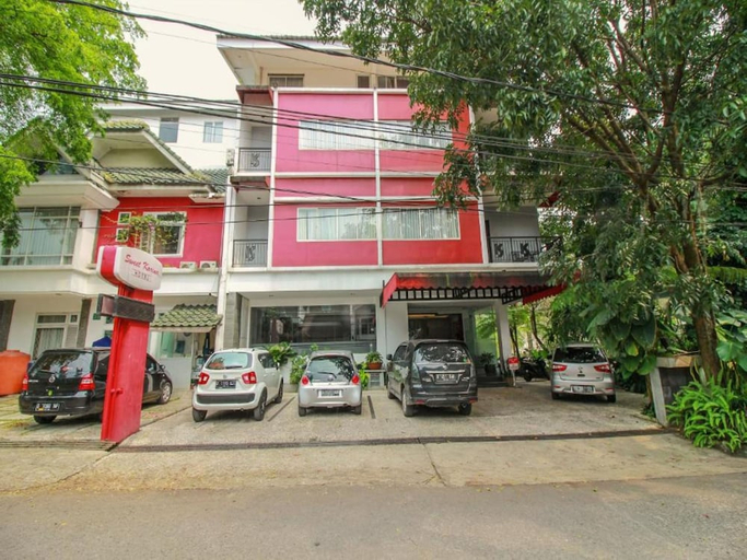 Exterior & Views 1, Collection O Sweet Karina, Bandung