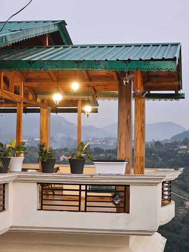 Others 1, Laspa Cottage, Nainital