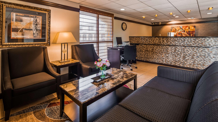 Public Area 2, SureStay Hotel by Best Western East Brunswick, Middlesex