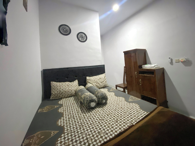 Bedroom 23