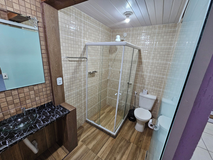 Bathroom 2, Alice Suites, Arraial do Cabo