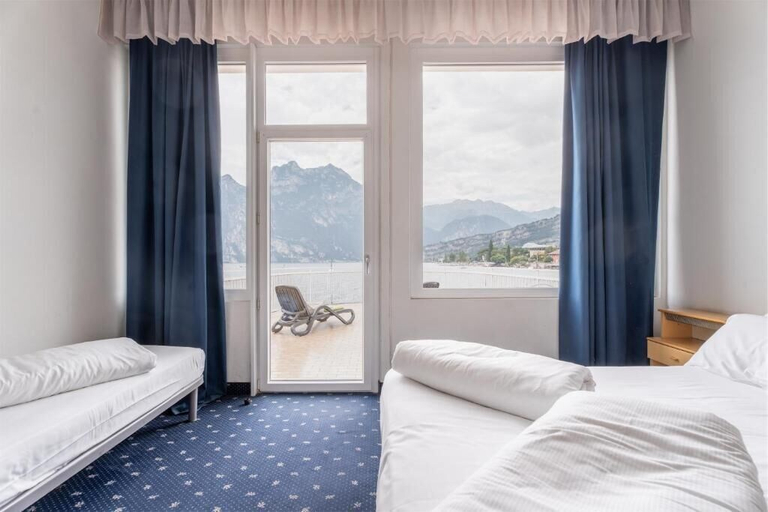 Bedroom 5, Lake Hotel Ifigenia, Trento