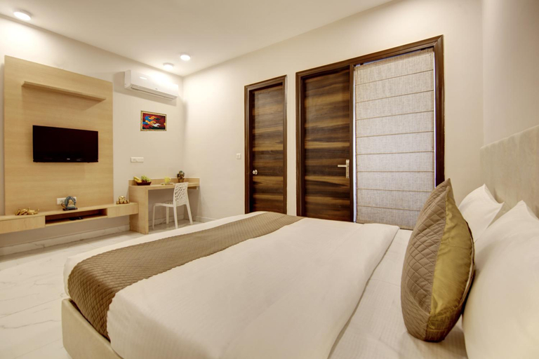 Bedroom 3, Limewood Stay - Corporate Huda City Centre, Gurgaon