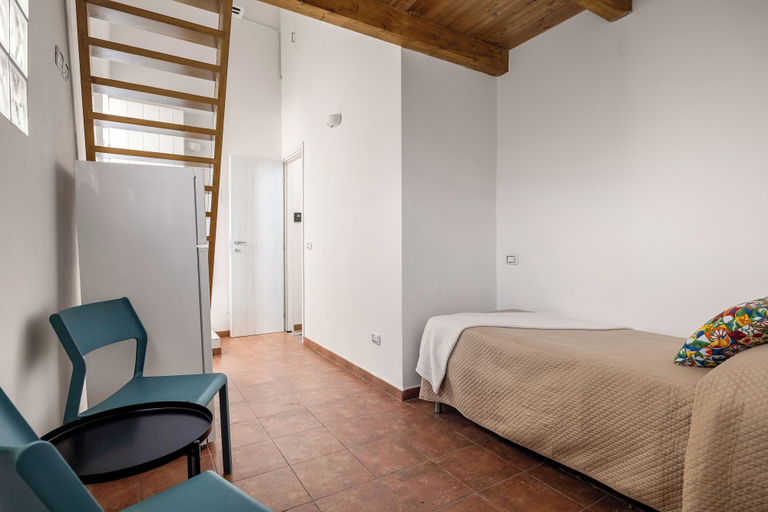 Others 4, Madre Terra Airport Rooms and Suites, Palermo