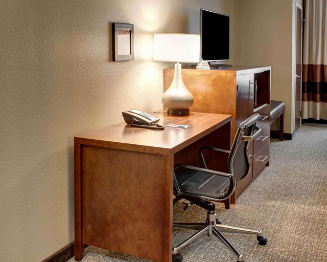 Bedroom 4, Comfort Inn & Suites Caldwell, Noble