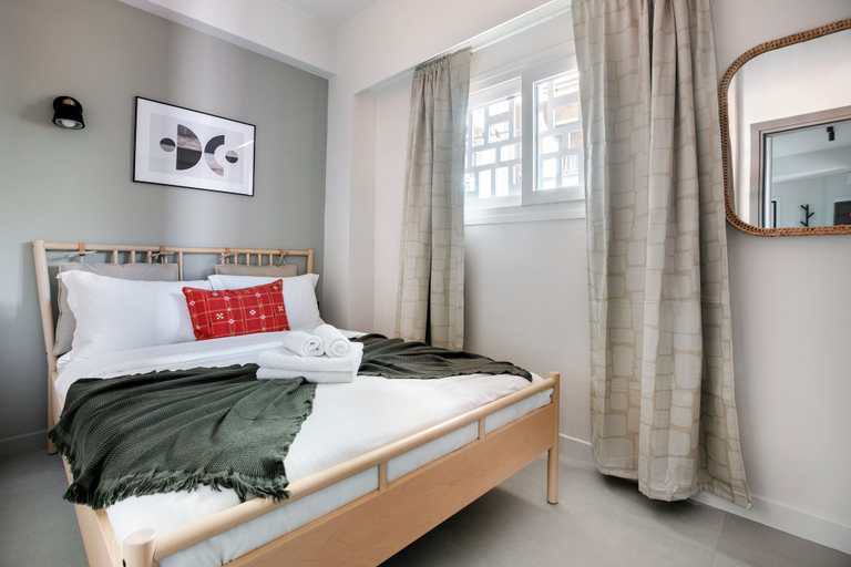 Bedroom 2, Belmont - 2 Bedroom Apartment in Athens, Attica
