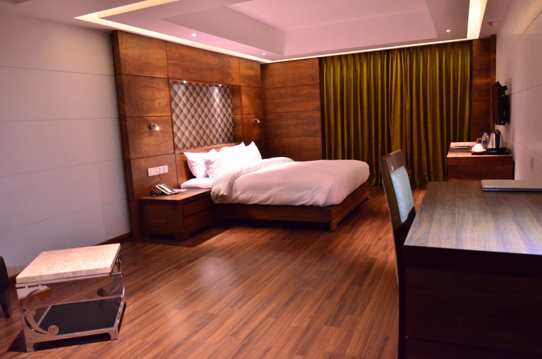 Bedroom 2, Hotel Silvete, Lucknow