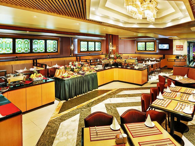 Food & Drinks 5, Admiral Plaza Hotel, Dubai
