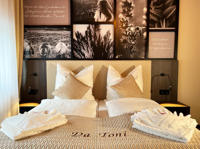 Bedroom 2, Hotel Da Toni, Heidekreis