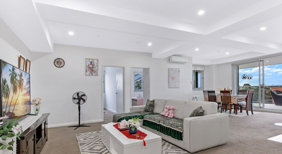 Others 3, Kozyguru | Blacktown | 3 Bedroom Apt, Blacktown - South-East