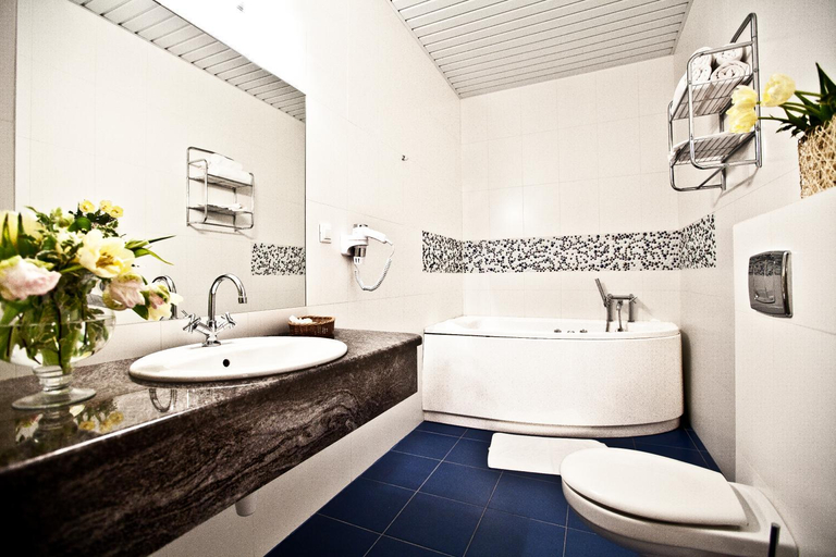 Bathroom 5, ParkHotel Lyson, Wadowice