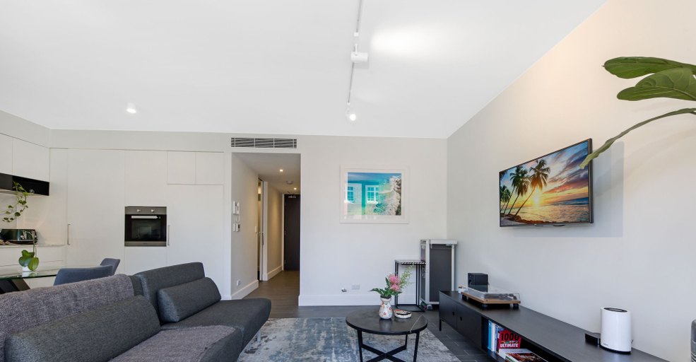 Others 5, Kozyguru | Surry Hills | Freshly Cozy Apt, Sydney