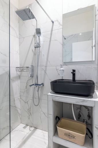 Bathroom 5, NOBIA 2, Attica