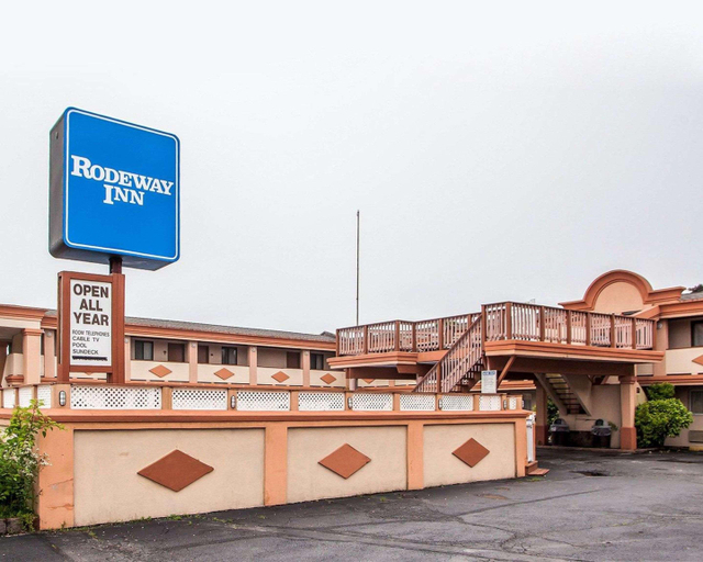Exterior & Views 1, Rodeway Inn Point Pleasant Beach, Ocean