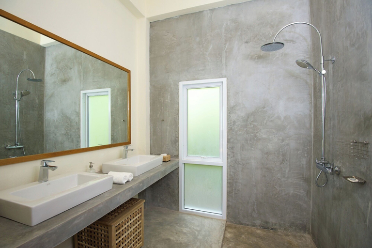 Bathroom 4, Overthemoon Luxury Pool Villas, Ko Phangan
