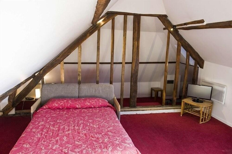 Bedroom 3, Hotel les Paturelles, Nord