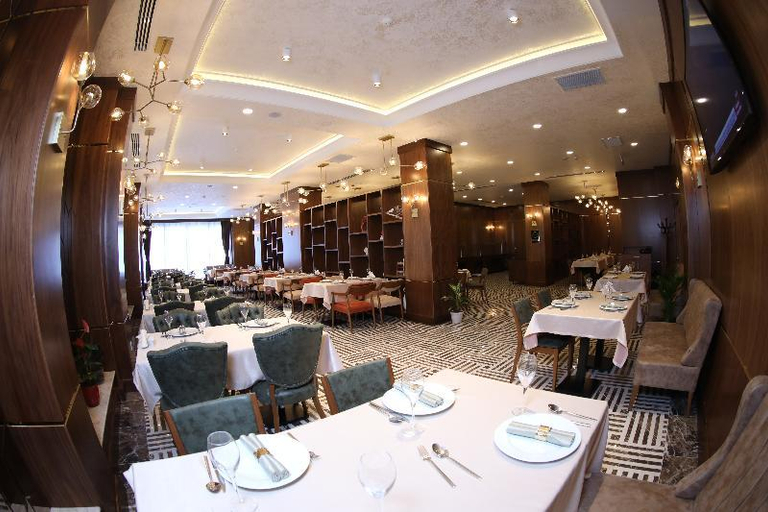 Food & Drinks 5, Madison Hotel Baku, Baku