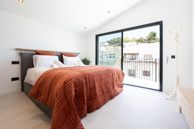 Bedroom 3, Villa Los Arcos - Panoramic Breathtaking Views, Málaga