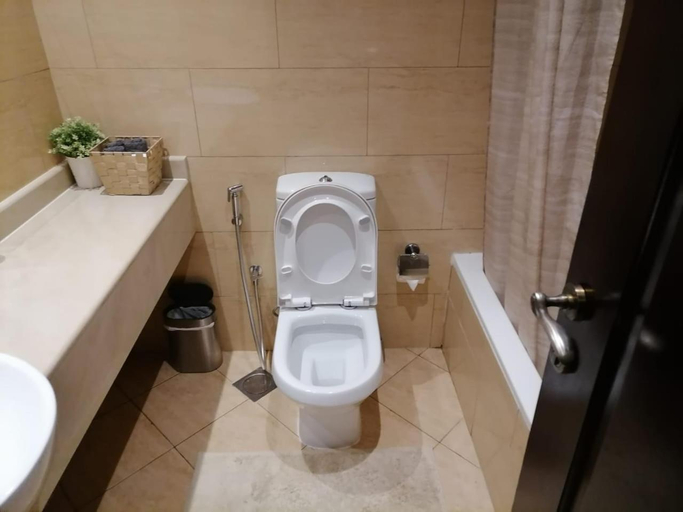 Bathroom 2, Full sea view Studio high floor, Ras Al Khaimah