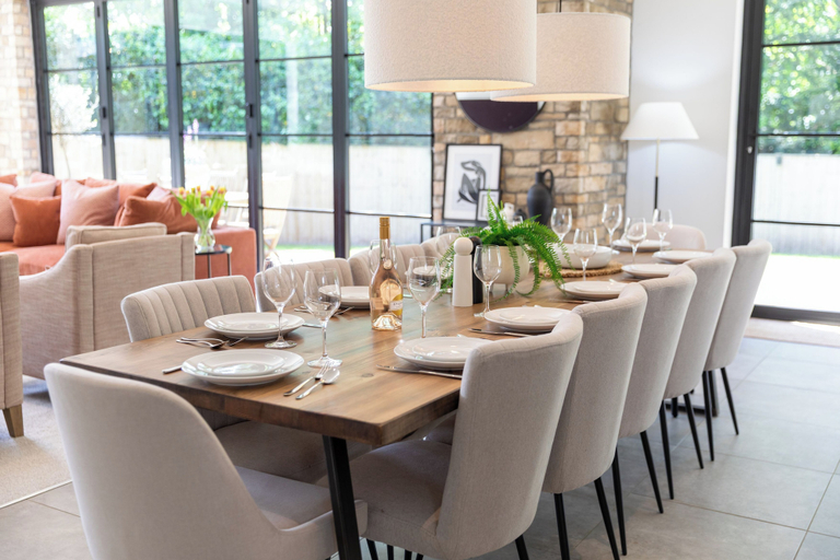 Food & Drinks, Verdant Rise, West Sussex