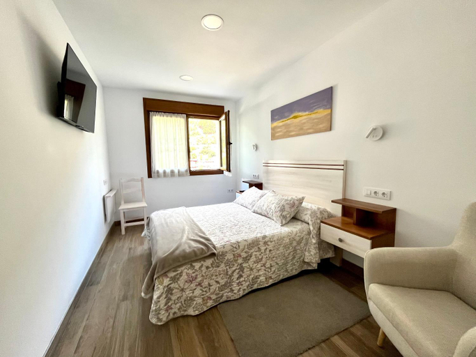 Others 2, Apartamentos Valbuena, Cantabria