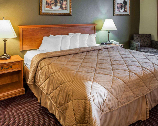 Bedroom 4, Rodeway Inn Española, Rio Arriba