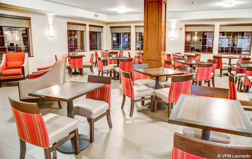 Food & Drinks 5, Comfort Suites Tyler South, Smith