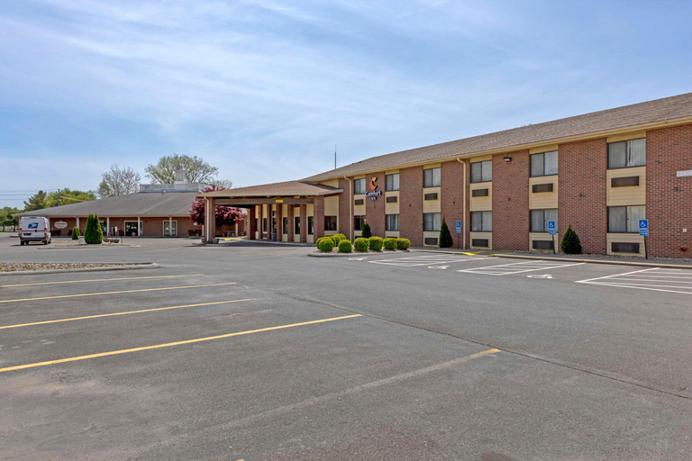 Exterior & Views 2, Comfort Inn Mount Vernon, Morrow