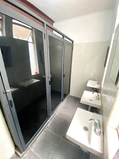 Bathroom 3, RHM Condesa, Mexico City