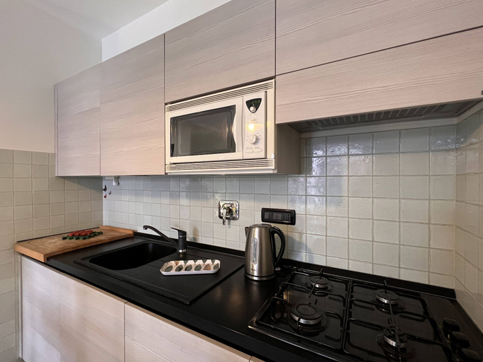Others 5, JOIVY Oreste’S Apartment, Genova