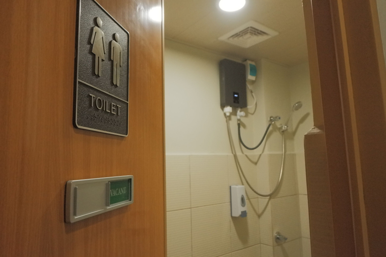 Bathroom 4, Brightwood Hotel & Residences, Manila City