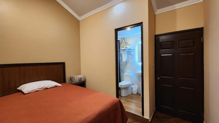 Bedroom 2, Grand Tactic Hotel, Tactic