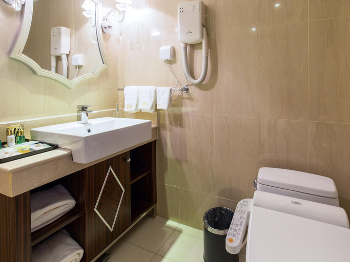 Bathroom, The Twenty First Century Hotel, Beijing