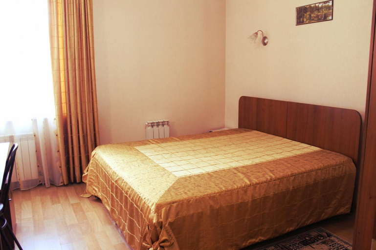 Bedroom 2, Hotel Paris, Semenovskiy rayon