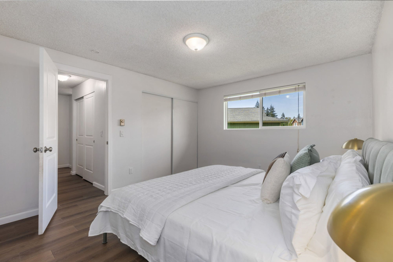 Room 5, Comfortable Townhouse in Ash Way Lynnwood, Snohomish