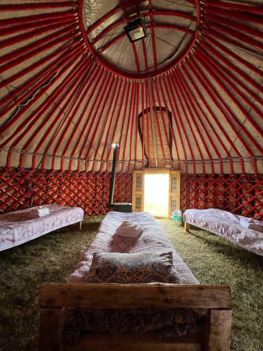Others 3, Kel-Suu Kyrgyzstan Yurt Camp, At-Bashi
