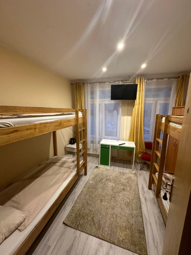 Others 3, Hostel4u, Gdańsk City
