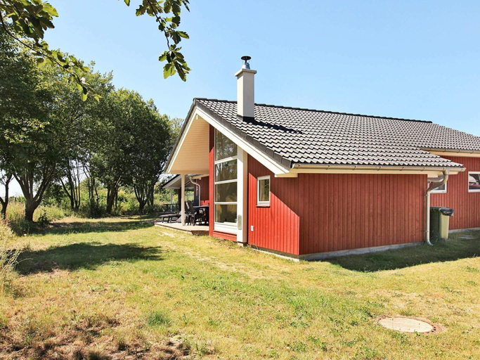 Primary image