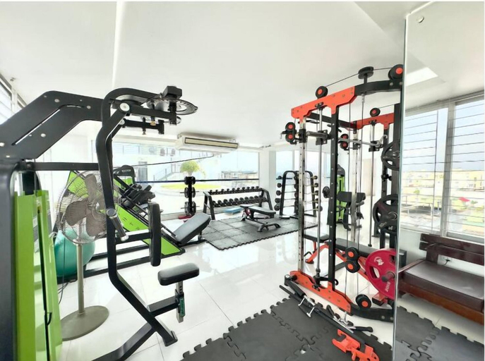 Others 5, 250 sqft 2 Studio Apt Pool and Sauna, Dhaka