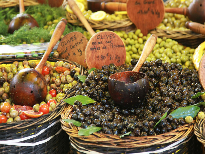 Food & Drinks 4, Villa in Provence with Private Pool Tennis, Var