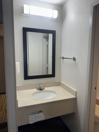 Bathroom 5, Quality Inn Orlando Near International Drive, Orange