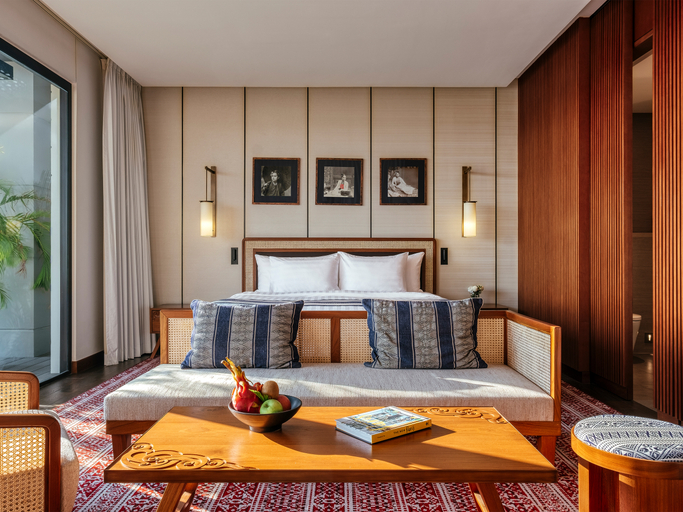 Others 5, Awei Metta (Yangon), Yangon