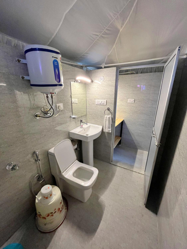 Bathroom, IMILIA CAMPS, Kangra
