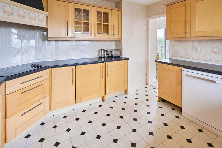 Room 5, Host Stay Saltdean Sea View, Brighton and Hove