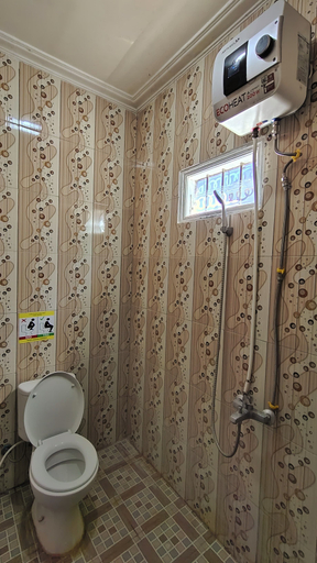 Bathroom 5, Sudirman Family Guest House, Tulungagung