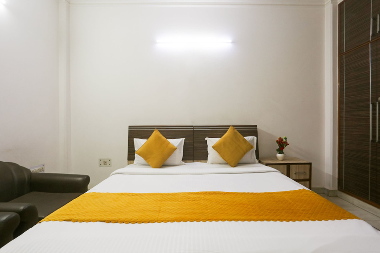 Bedroom 3, Swastik residency PaschimVihar by twamev, Delhi